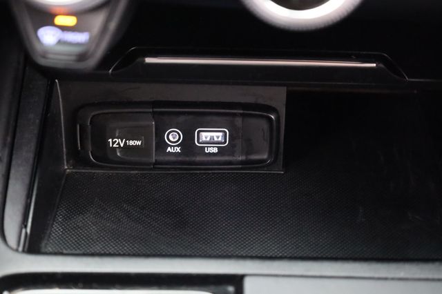 2019 Genesis G70 2.0T Advanced RWD - 22961404 - 33