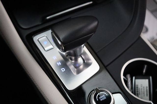 2019 Genesis G70 2.0T Advanced RWD - 22961404 - 35