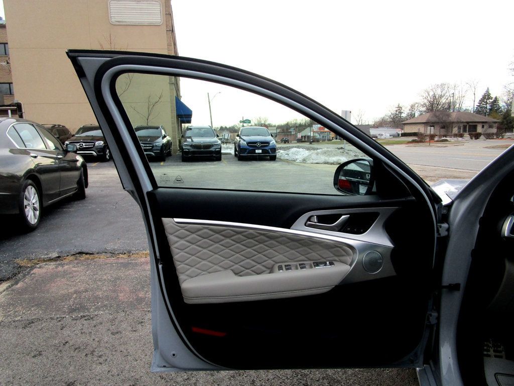 2019 Genesis G70 3.3T Advanced AWD - 22962613 - 35