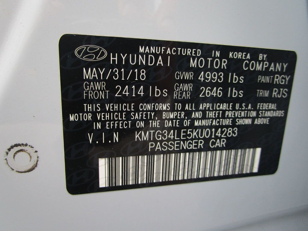 2019 Genesis G70 3.3T Advanced AWD - 22962613 - 40