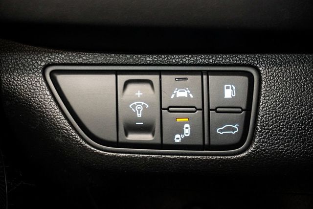 2019 Genesis G70 3.3T Advanced RWD - 23024879 - 26