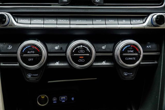 2019 Genesis G70 3.3T Design RWD - 22997580 - 19