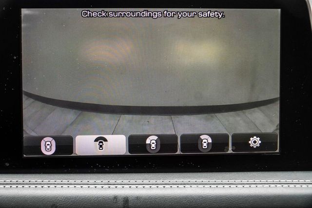 2019 Genesis G70 3.3T Design RWD - 22997580 - 32