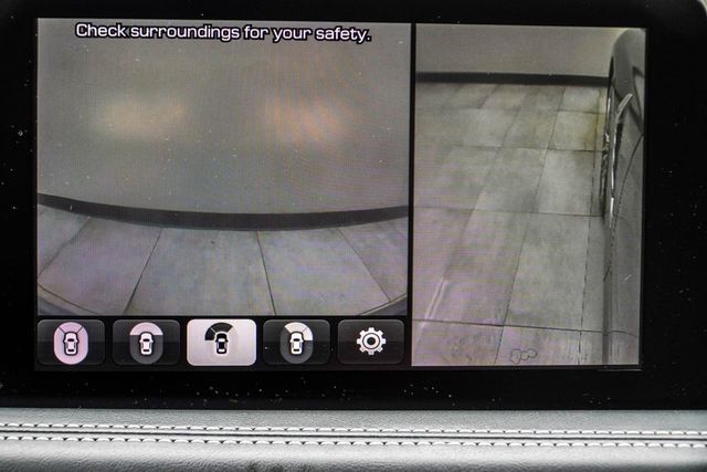 2019 Genesis G70 3.3T Design RWD - 22997580 - 33