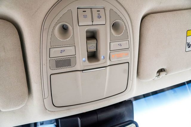 2019 Genesis G70 3.3T Design RWD - 22997580 - 39