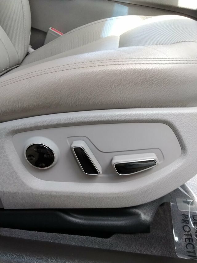 2019 Genesis G80 3.8L AWD - 23068340 - 11