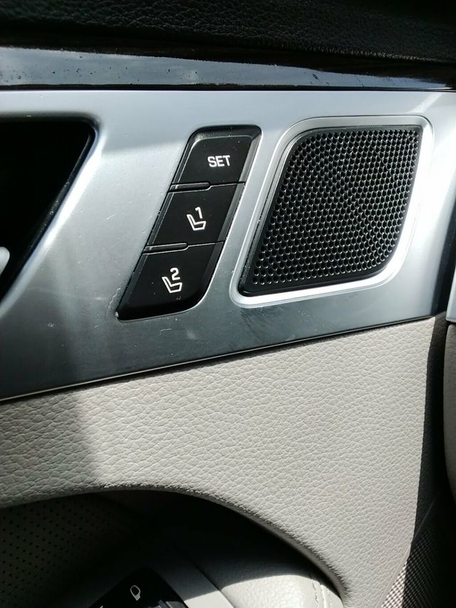 2019 Genesis G80 3.8L AWD - 23068340 - 28
