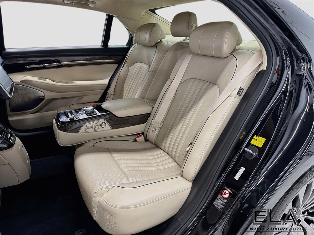2019 Genesis G90 5.0 ULTIMATE - 23069672 - 25