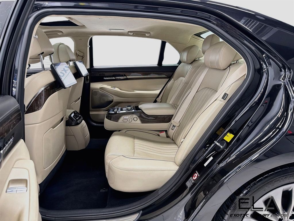 2019 Genesis G90 5.0 ULTIMATE - 23069672 - 26
