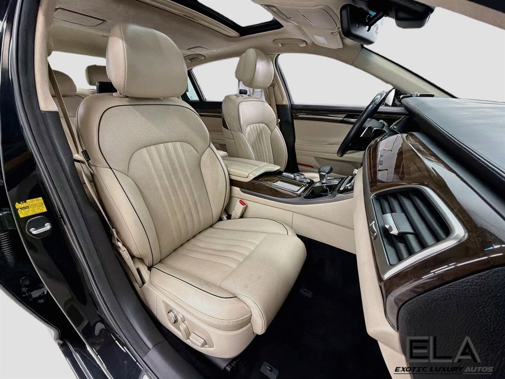 2019 Genesis G90 5.0 ULTIMATE - 23069672 - 36