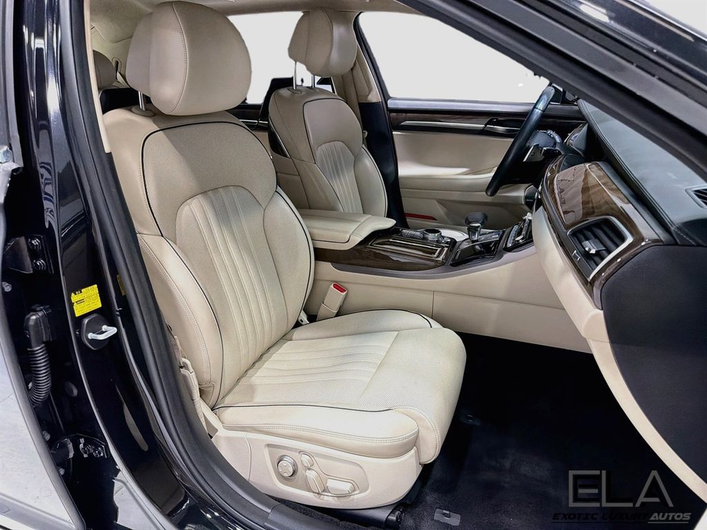 2019 Genesis G90 5.0 ULTIMATE - 23069672 - 56