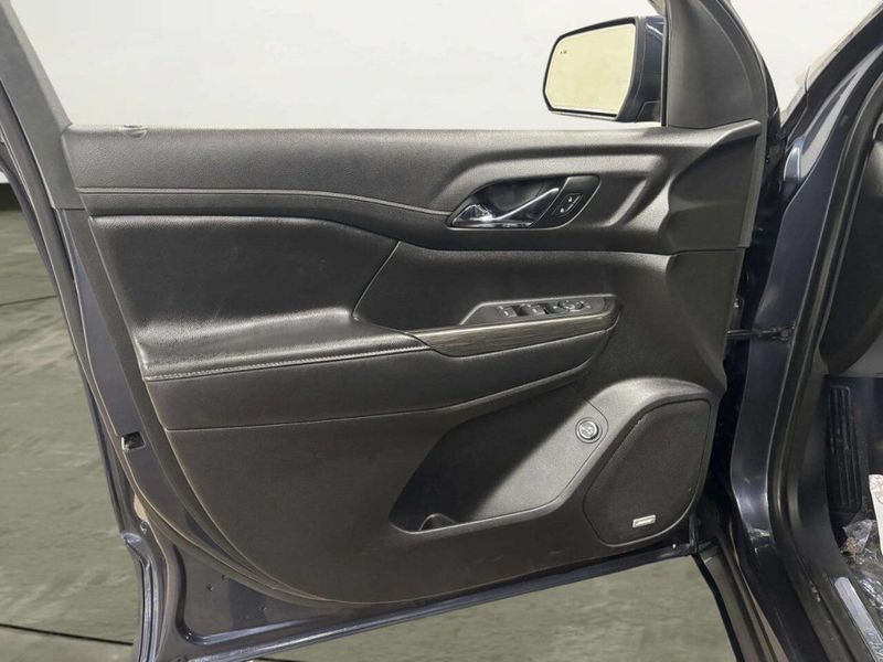 2019 GMC Acadia AWD 4dr SLT w/SLT-1 - 22976384 - 10