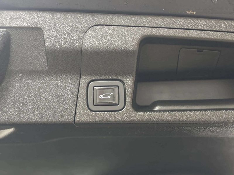 2019 GMC Acadia AWD 4dr SLT w/SLT-1 - 22976384 - 18