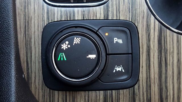 2019 GMC Acadia Denali w/Navigation - 18570189 - 23