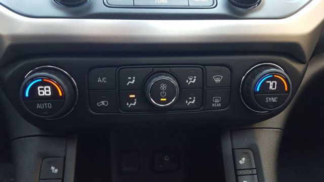 2019 GMC Acadia Denali w/Navigation - 18570189 - 25