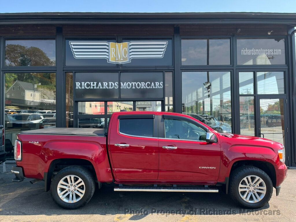 2019 Gmc Canyon SLT photo 2