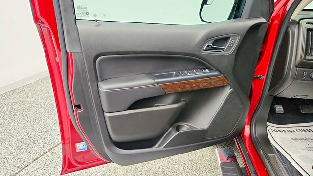 2019 GMC Canyon 4WD Crew Cab 140.5'' Denali - 23005725 - 9