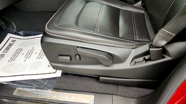 2019 GMC Canyon 4WD Crew Cab 140.5'' Denali - 23005725 - 10