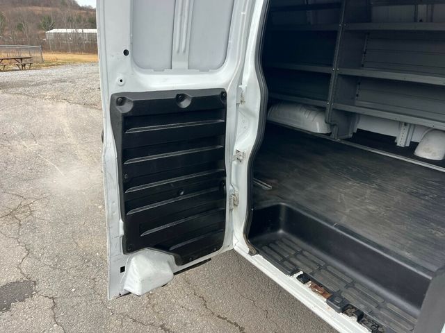 2019 GMC Savana Cargo Van Mini Duramax turbo Diesel Work Van  - 22986902 - 19