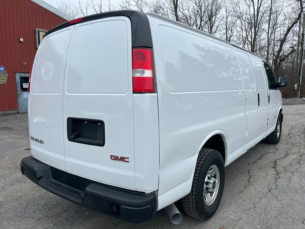 2019 GMC Savana Cargo Van Mini Duramax turbo Diesel Work Van  - 22986902 - 2
