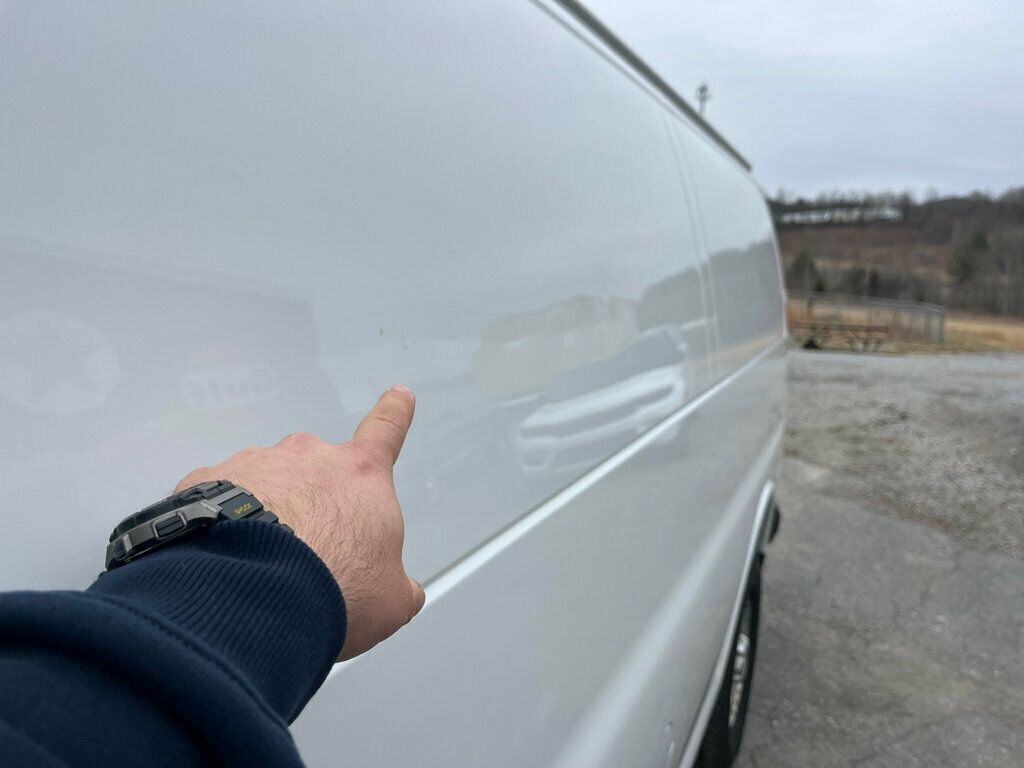 2019 GMC Savana Cargo Van Mini Duramax turbo Diesel Work Van  - 22986902 - 34