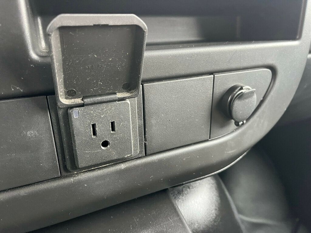 2019 GMC Savana Cargo Van Mini Duramax turbo Diesel Work Van  - 22986902 - 36