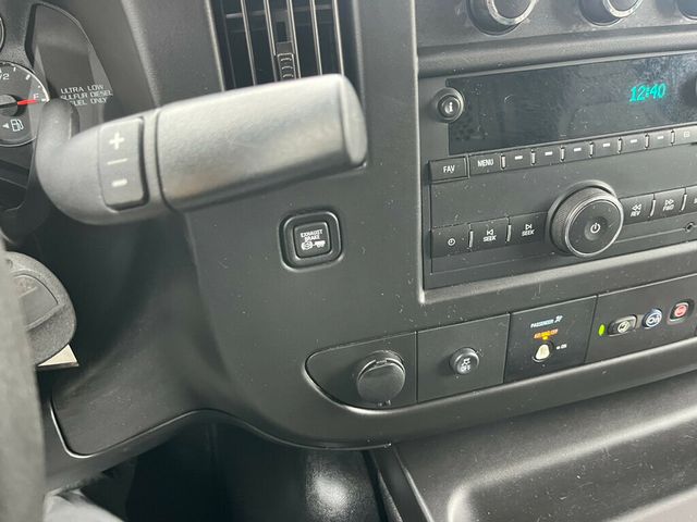 2019 GMC Savana Cargo Van Mini Duramax turbo Diesel Work Van  - 22986902 - 37