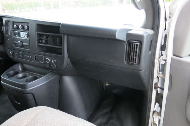 2019 GMC Savana Cargo Van RWD 2500 135" - 23095884 - 11