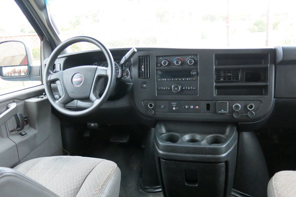 2019 GMC Savana Cargo Van RWD 2500 135" - 23095884 - 18