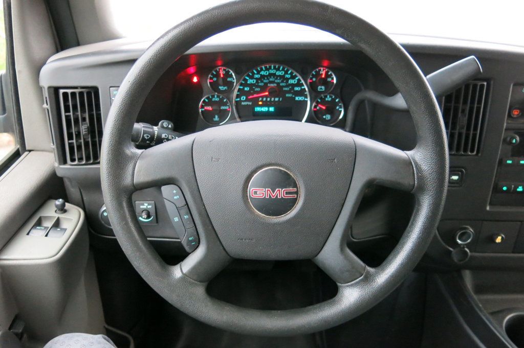 2019 GMC Savana Cargo Van RWD 2500 135" - 23095884 - 22