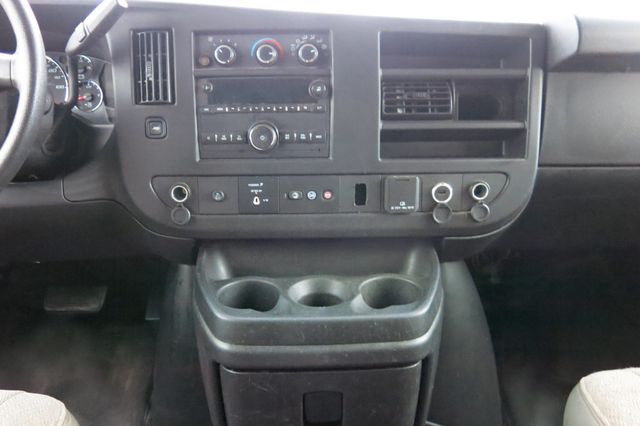 2019 GMC Savana Cargo Van RWD 2500 135" - 23095884 - 23