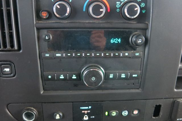 2019 GMC Savana Cargo Van RWD 2500 135" - 23095884 - 25