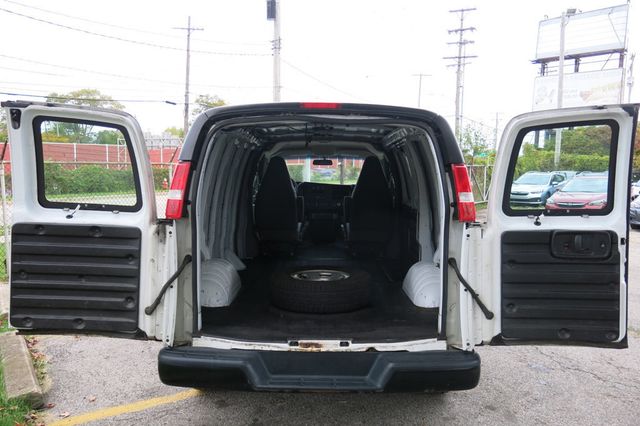 2019 GMC Savana Cargo Van RWD 2500 135" - 23095884 - 38