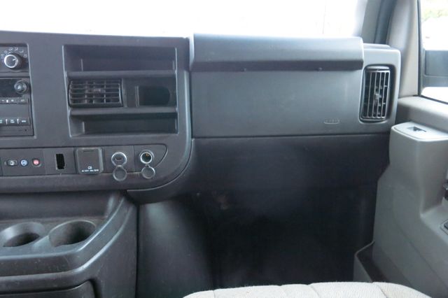 2019 GMC Savana Cargo Van RWD 2500 135" - 23095884 - 48