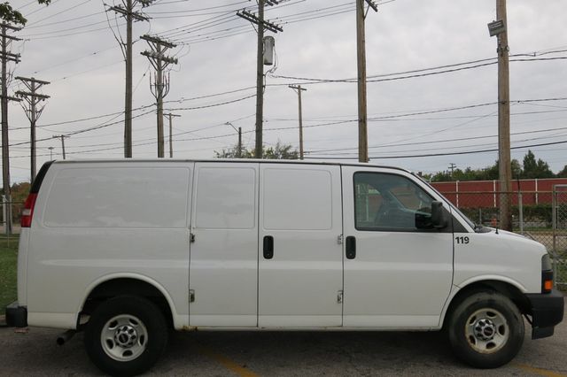 2019 GMC Savana Cargo Van RWD 2500 135" - 23095884 - 4