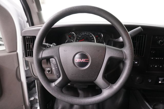 2019 GMC Savana Cargo Van RWD 2500 135" - 22983984 - 10