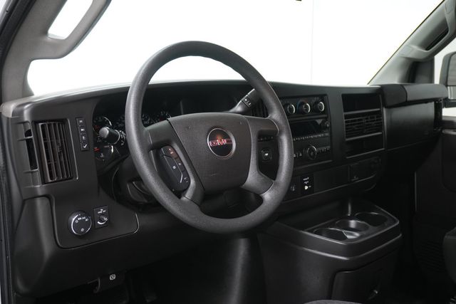 2019 GMC Savana Cargo Van RWD 2500 135" - 22983984 - 7