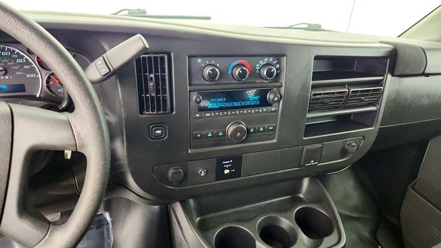 2019 GMC Savana Cargo Van RWD 2500 135'' with 6.0L V8 FlexFuel Engine & Bulkhead - 23002754 - 15