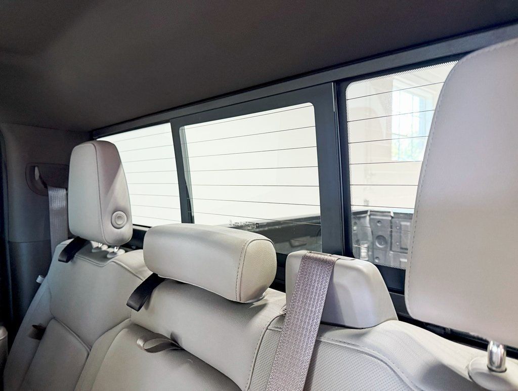 2019 GMC Sierra 1500 4WD Crew Cab 147" SLT - 22915888 - 37