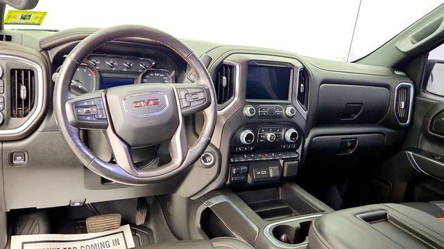 2019 GMC Sierra 1500 4WD Crew Cab 157'' AT4 w/ Premium Pkg - 23045499 - 9