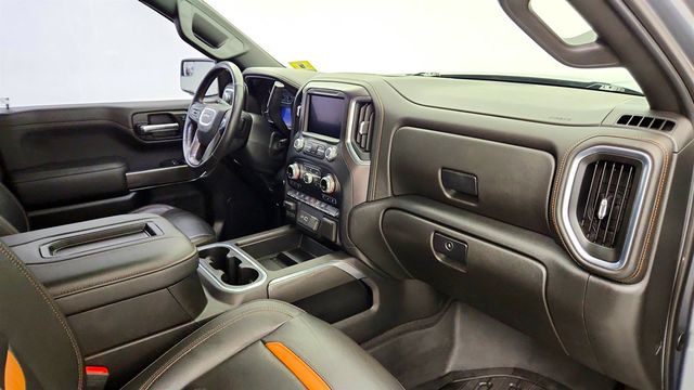 2019 GMC Sierra 1500 4WD Crew Cab 157'' AT4 w/ Premium Pkg - 23045499 - 21