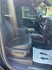 2019 GMC Sierra 1500 4WD Crew Cab 157" Denali - 23020976 - 2