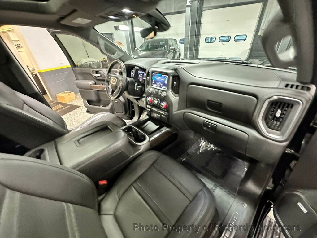 2019 GMC Sierra 1500 4WD Crew Cab 157" Denali - 22789795 - 22