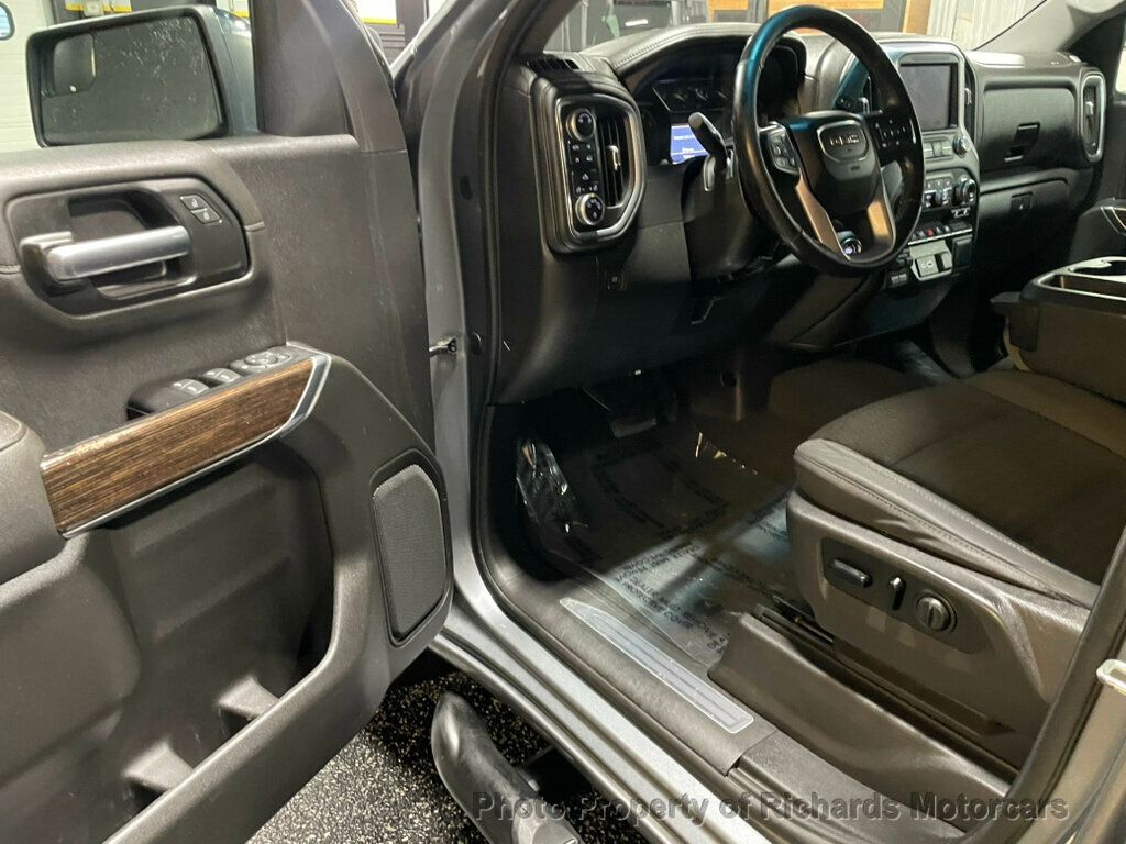 2019 GMC Sierra 1500 4WD Crew Cab 157" SLE - 23019813 - 9