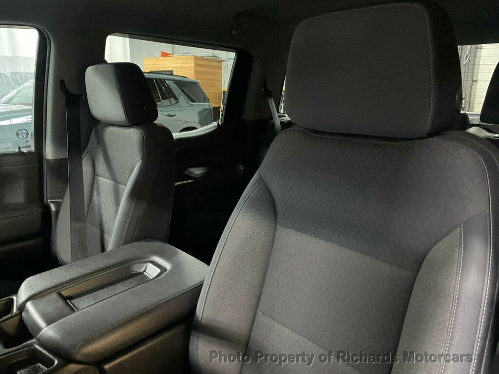 2019 GMC Sierra 1500 4WD Crew Cab 157" SLE - 23019813 - 10