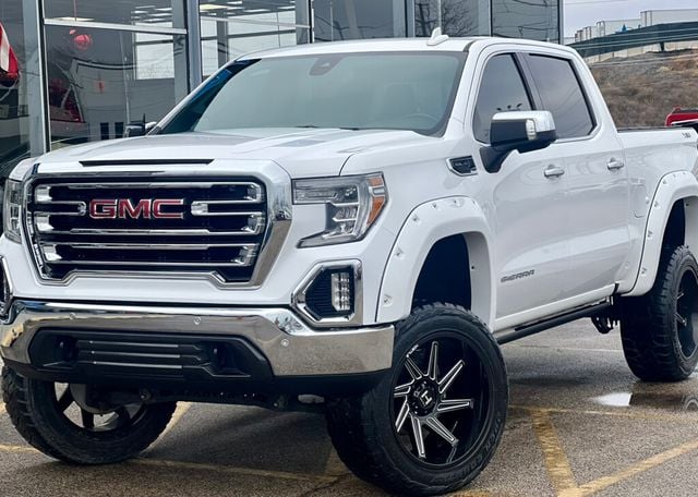 2019 GMC Sierra 1500 4WD Crew Cab 157" SLT - 22720205 - 0