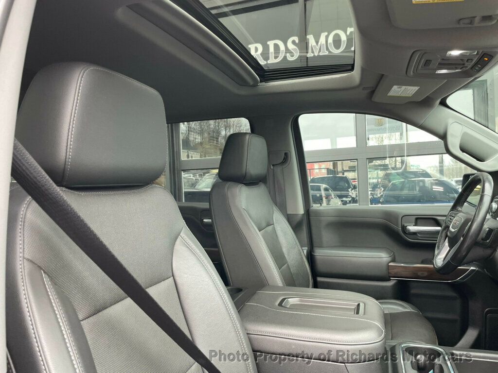 2019 GMC Sierra 1500 4WD Crew Cab 157" SLT - 23003979 - 21