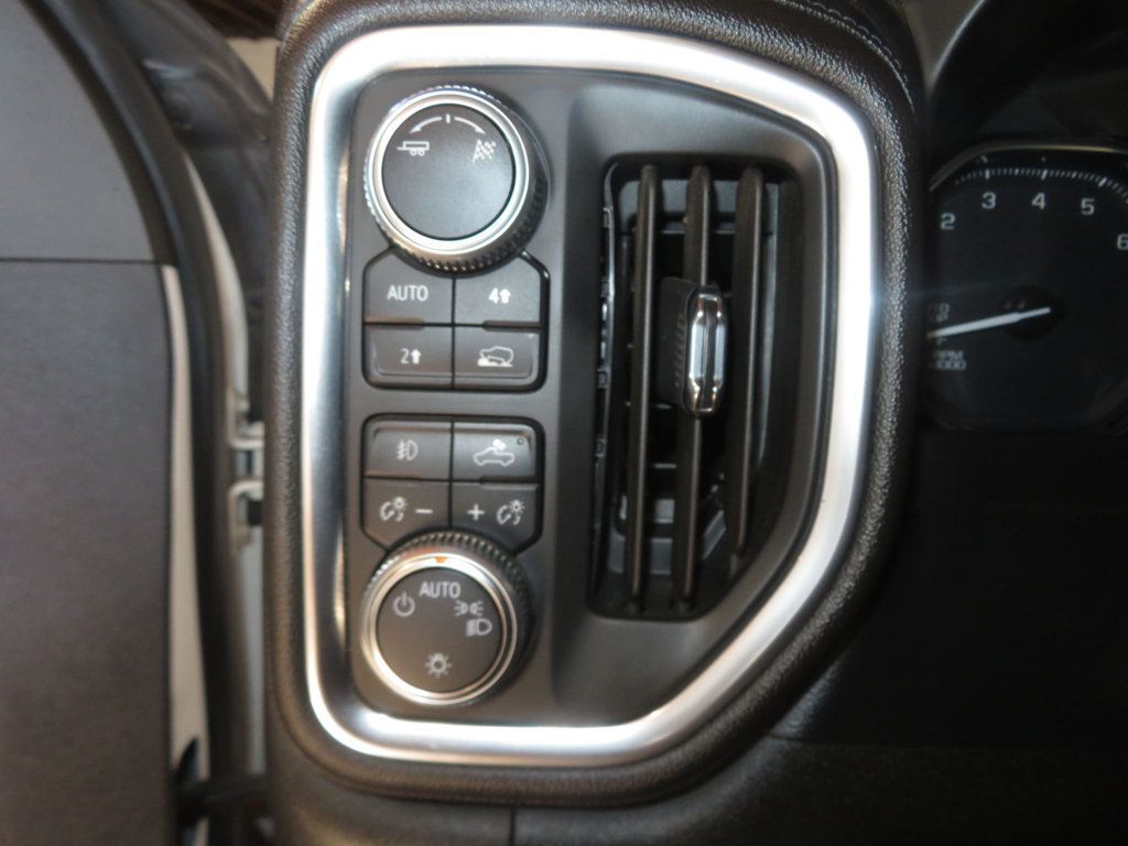 2019 GMC Sierra 1500 4X4 ELEVATION LIFTED SIERRA EXTRA CLEAN NEW TIRES LOOK AT ME  - 22938573 - 40