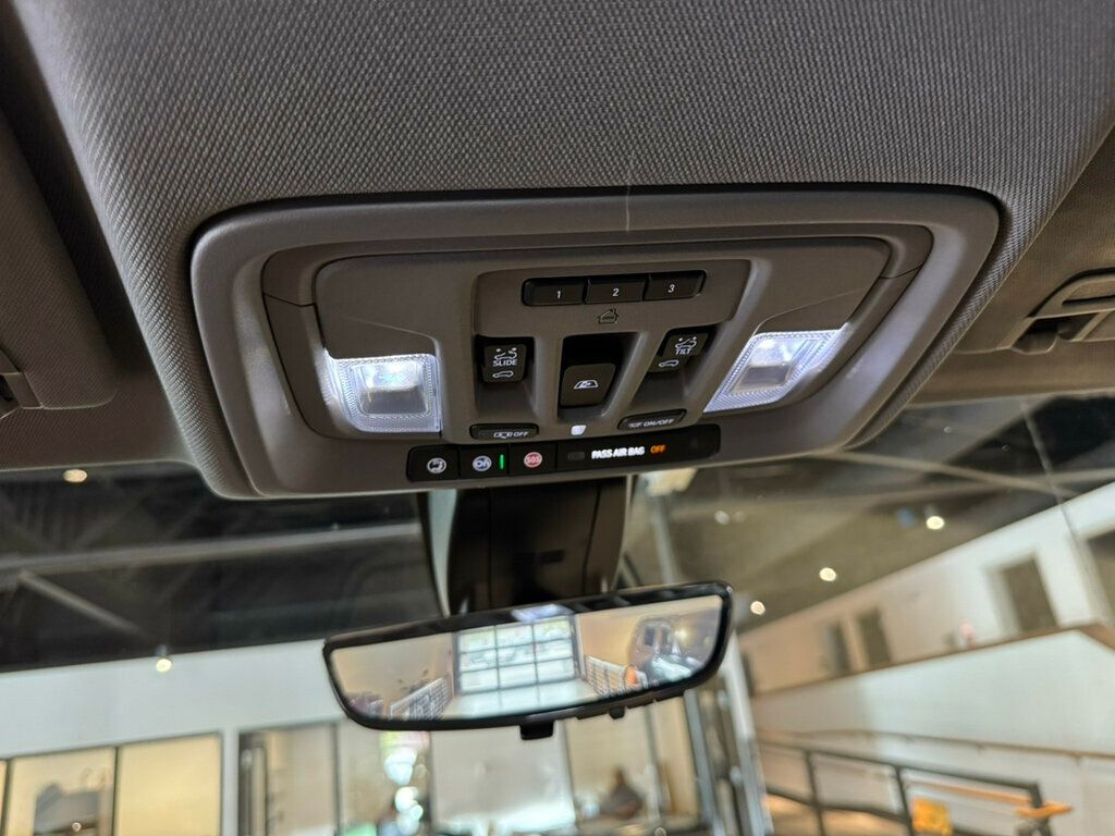 2019 GMC Sierra 1500 DenaliUltimate/4WD/RearSeatEntertainment/Htd&CldSeats/MoonRoof - 22905768 - 15