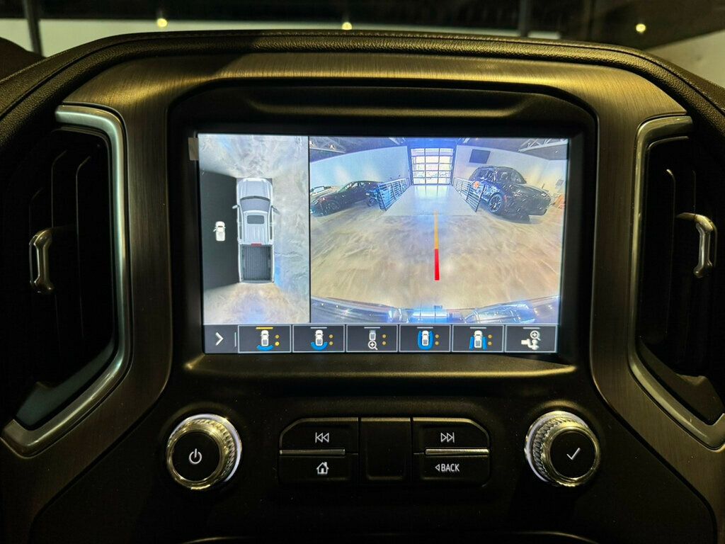 2019 GMC Sierra 1500 DenaliUltimate/4WD/RearSeatEntertainment/Htd&CldSeats/MoonRoof - 22905768 - 18